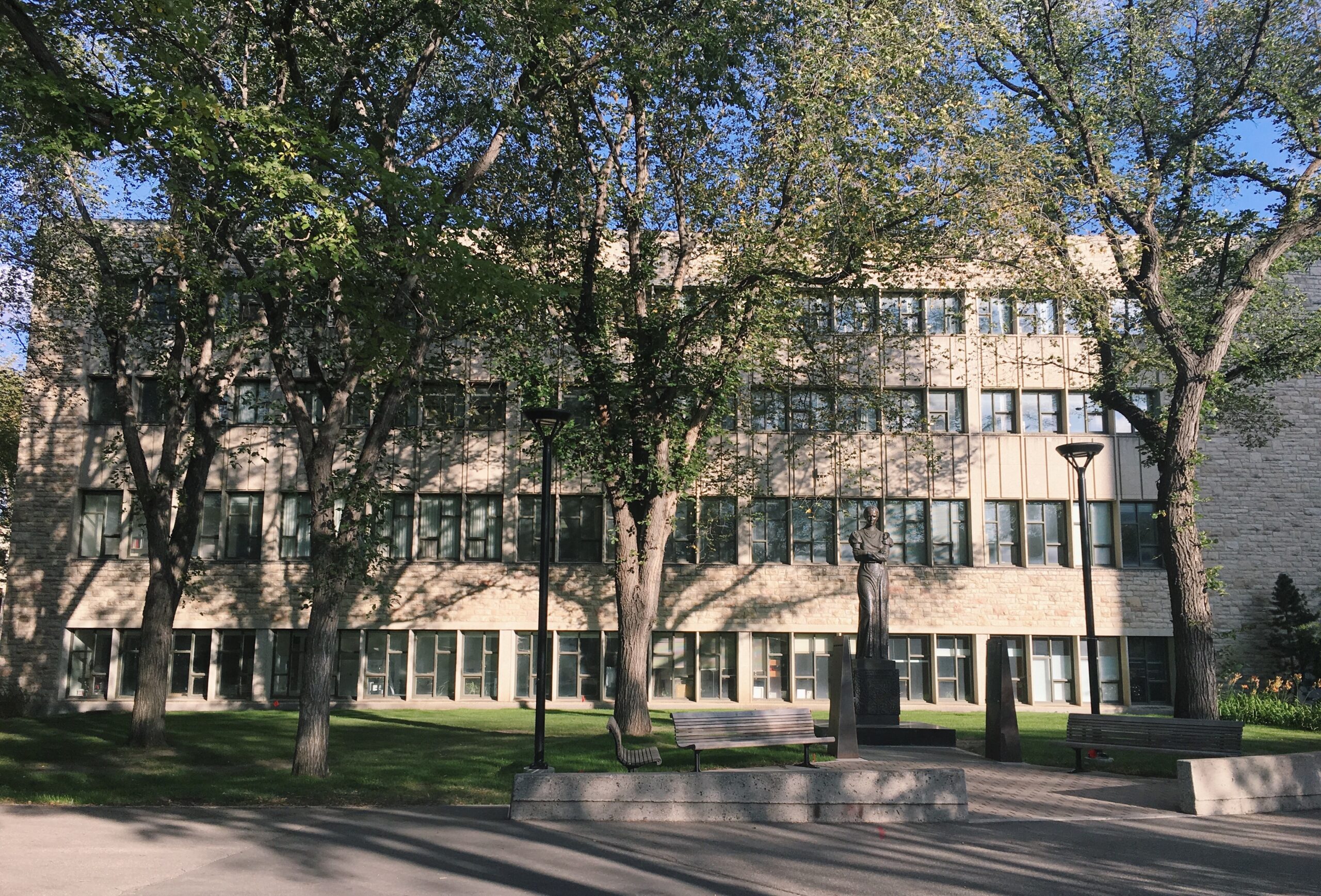 Saskatoon’s Intellectual Hub: Exploring Education and Research Institutions